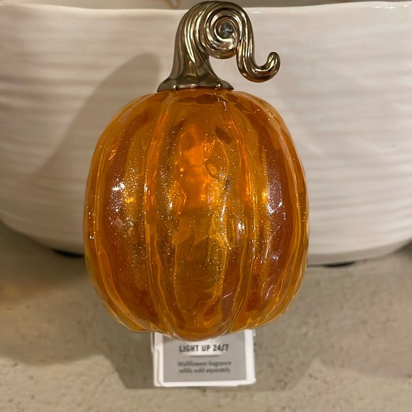 Bath & Body Works Scent Control  Pumpkin Wallflower. 🎃 - Picture 8 of 10